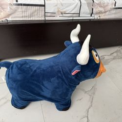 Bouncing hopping bull for indoor outdoor