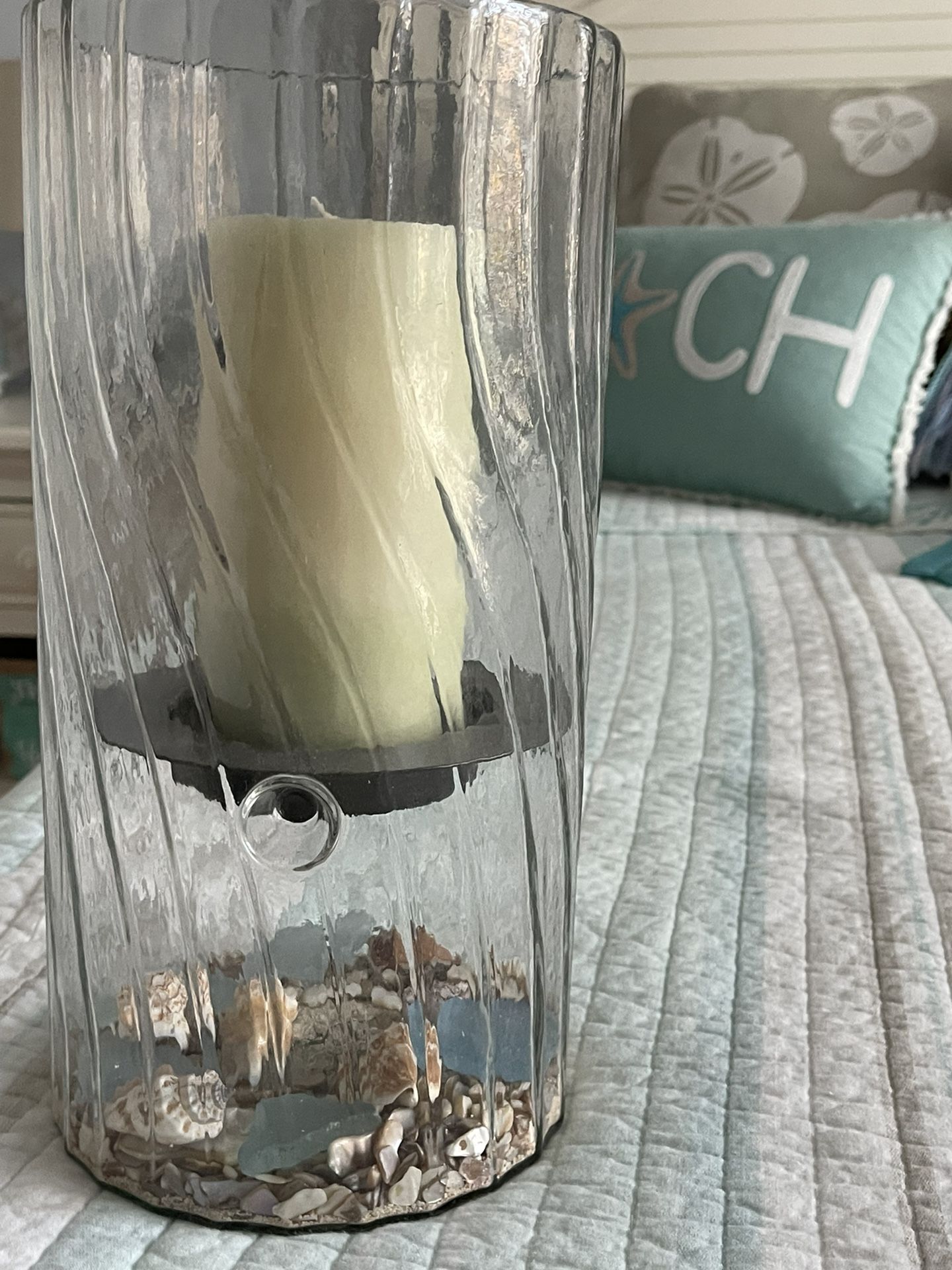 Beachy centerpiece candle with shells and Seaglass