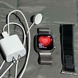 Apple Watch Ultra 2 49 mm Natural Titanium + Trail Loop S/M + Official Apple Titanium Milanese Loop