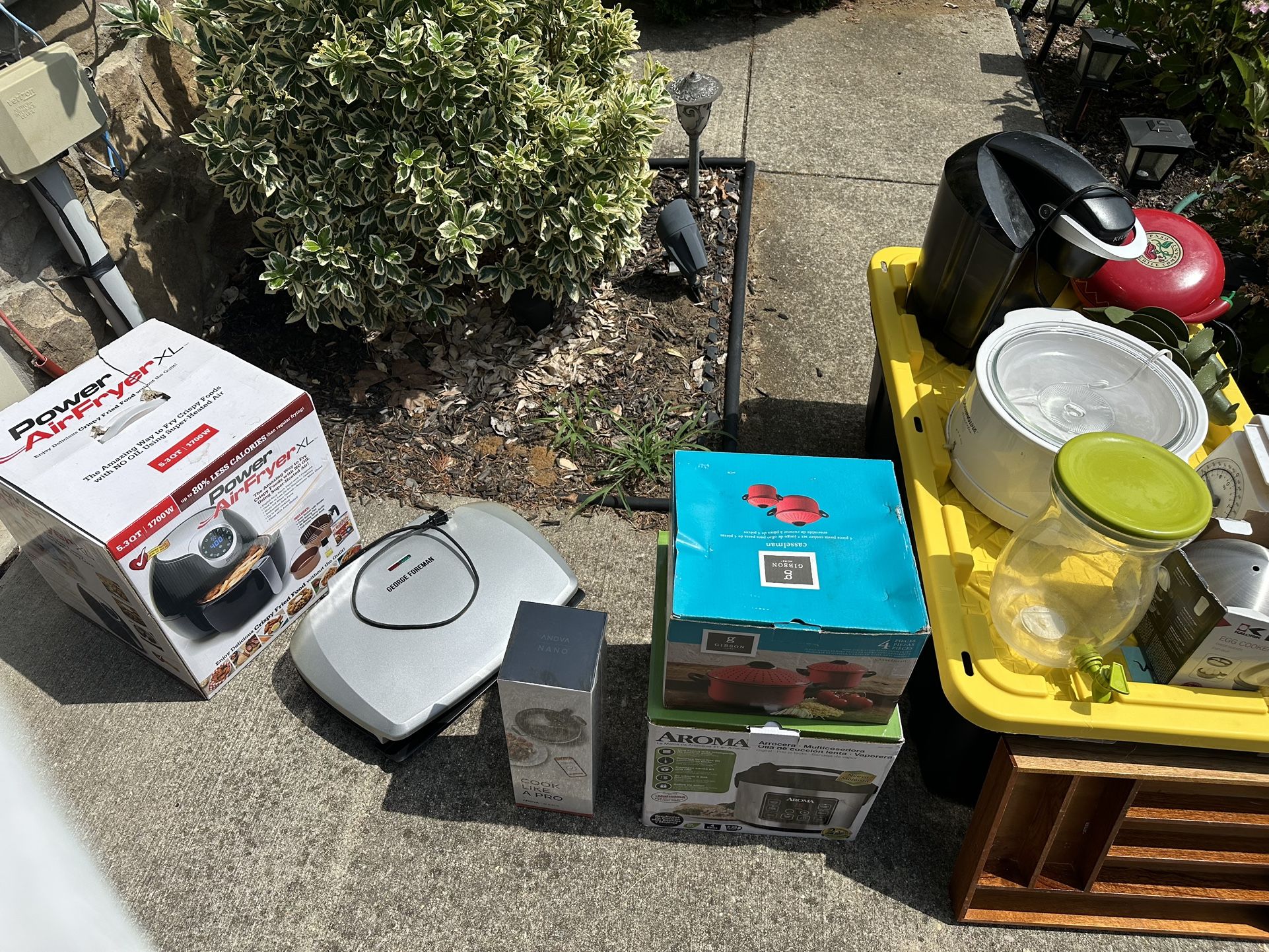 Garage Sale - 6/29 - Noon to 3pm