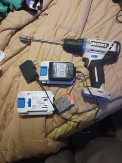 Hart drill charger and one extra battery
