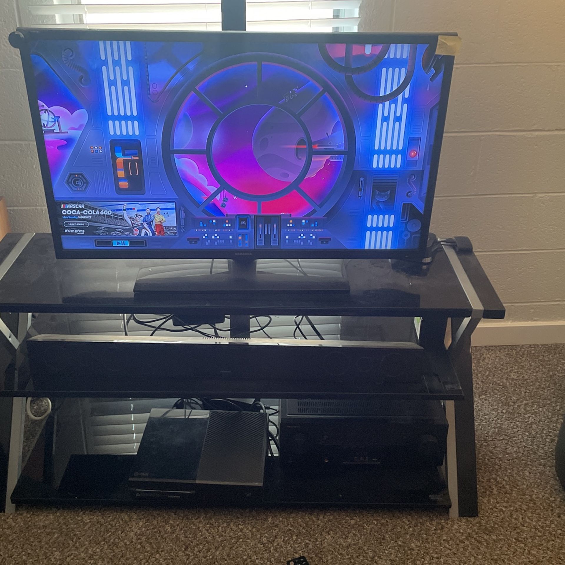 Very nice TV stand has three tears that have glass for the shelves very very nice moving and can’t take with me $25 or best offer