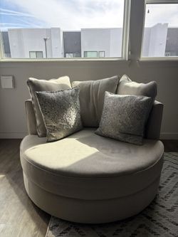 Swivel Couch