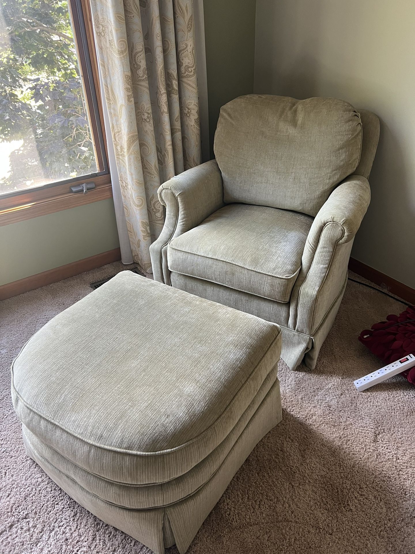 Lounge chair two pieces