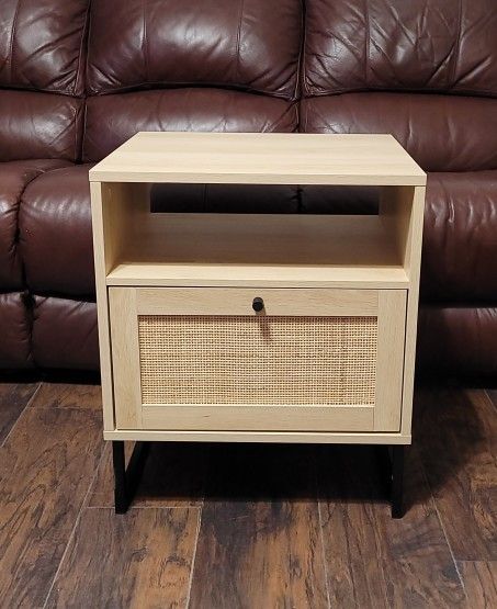 Nathan James Mina Side, End Table