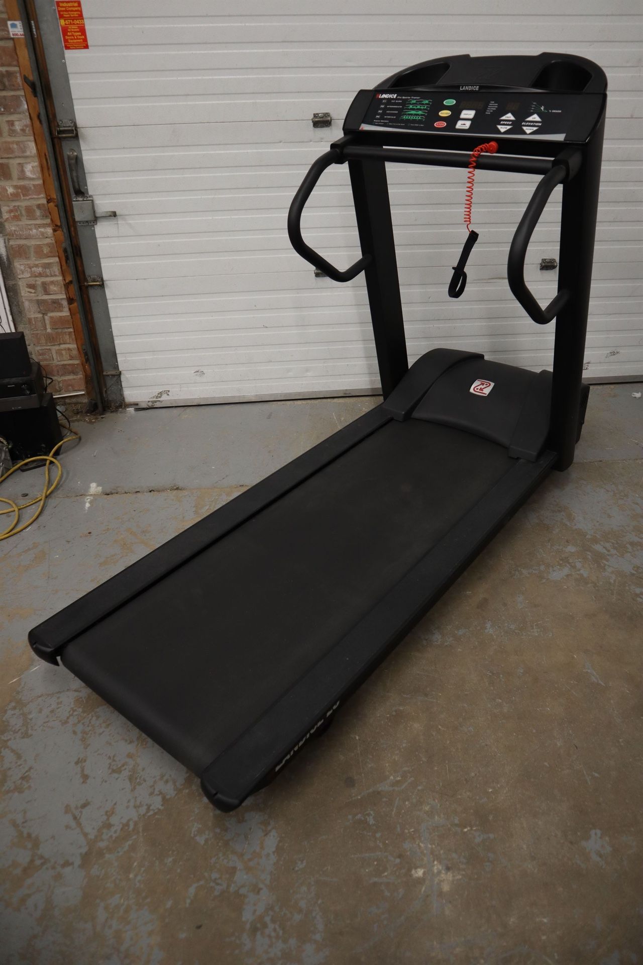 Used Landice L8 Pro Sports Trainer L8-13373 Non Folding Treadmill