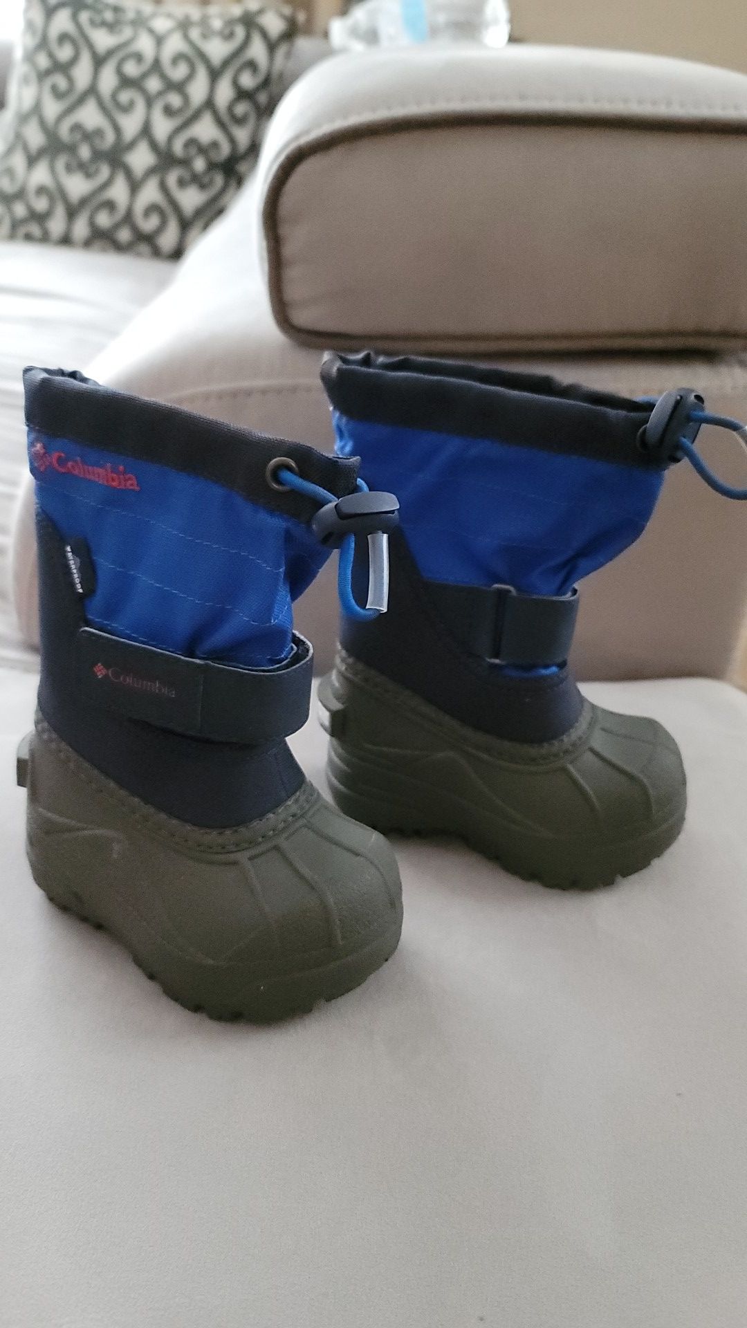 Columbia snow toddler boots