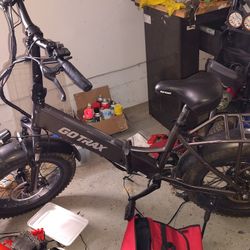 Gotrax Foldable Ebike 
