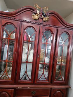Cherry Wood China Cabinet Hutch