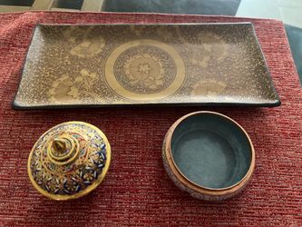 Decorative  Solid Tray & Trinkets