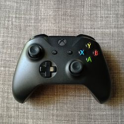 Black Xbox One S Controller Like New Condition 