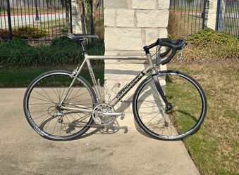 Cannondale Road Bike