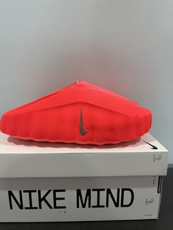 Nike Mind 001 Solar Red