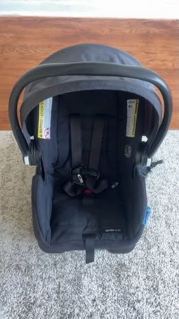Graco car seat with base