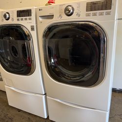 Lg washer and gas dryer set