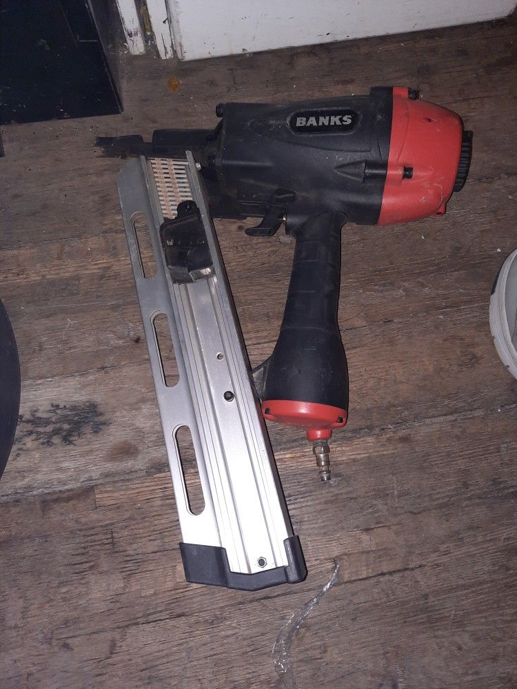 Air Nail Gun