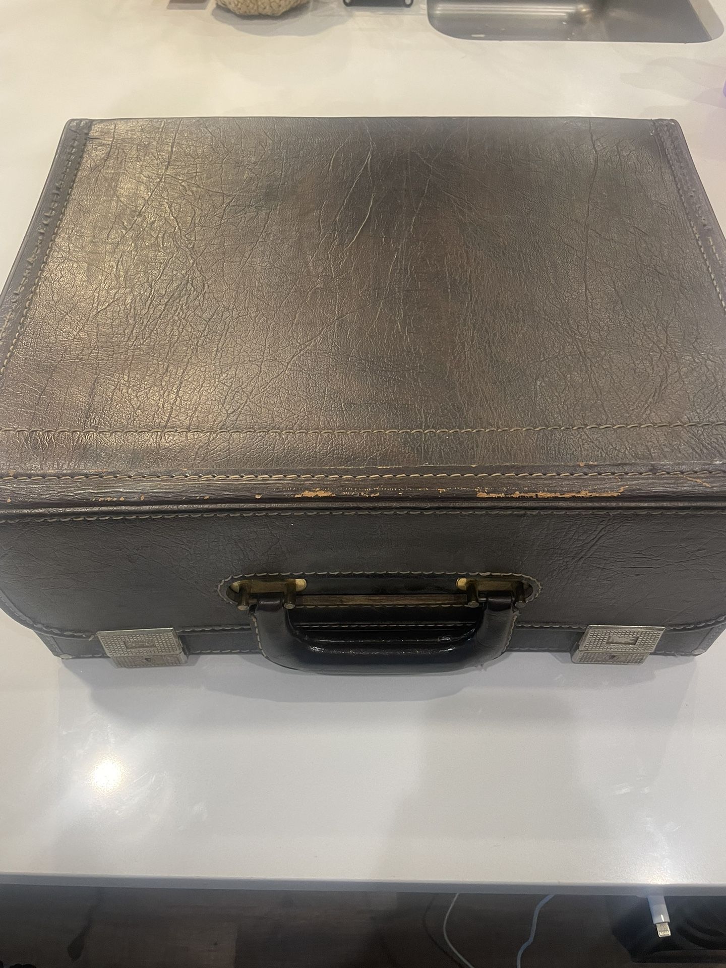 Brown Vintage Antique Carrying Case For Props