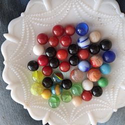 Antique MARBLES..MOSTLY STONE. SOME OLD GLASS