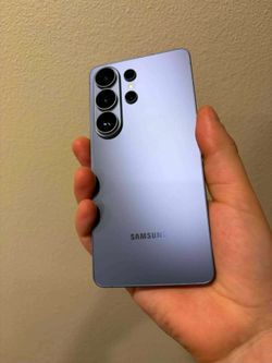 Vendo o Cambio ‼️ 

Samsung Galaxy S26 Ultra 5G 
256gb
12gb ram
TMOBILE SOLAMENTE
Caja y Accesorios