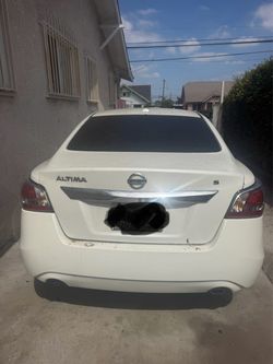 Nissan Altima 2015