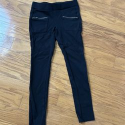 Like new SO girls stretchable Leggings size 8