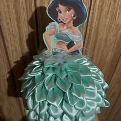 Quince Table Arrangements 