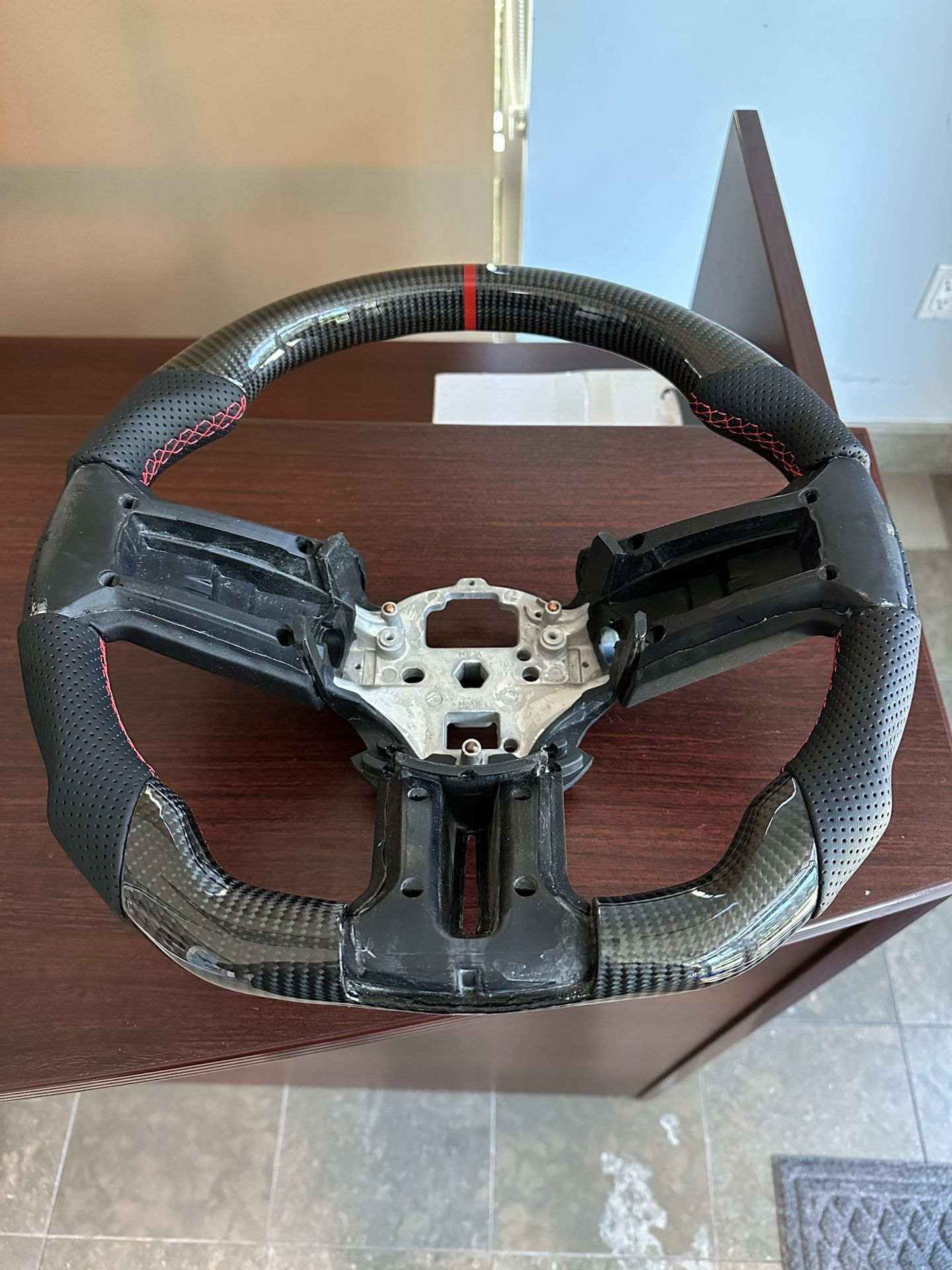 Mustang Carbon Steering Wheel