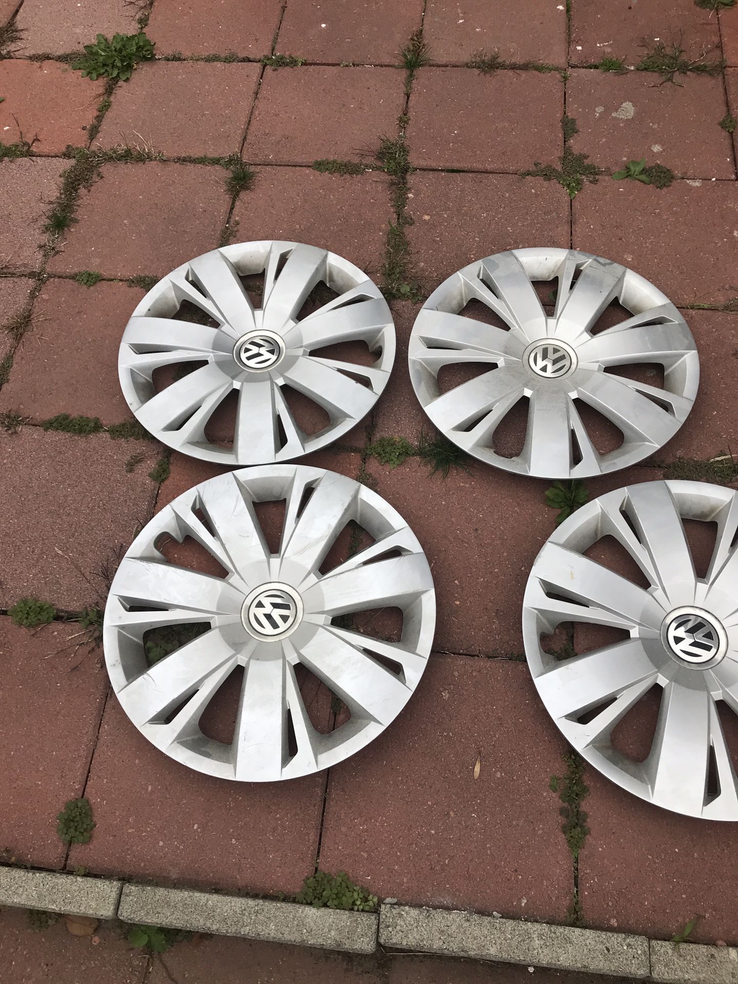 VW rims cover