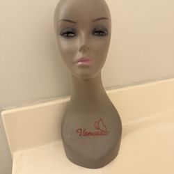 Wig Mannequin 