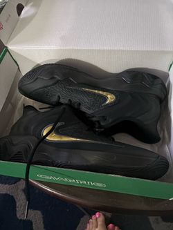 Nike shoes