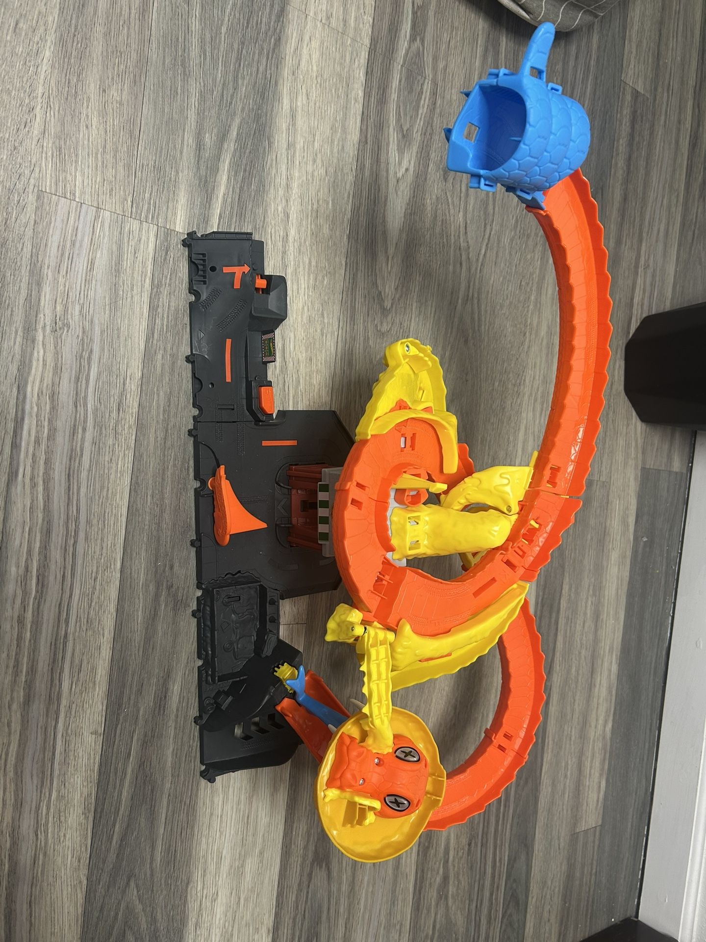 Hot wheels Track