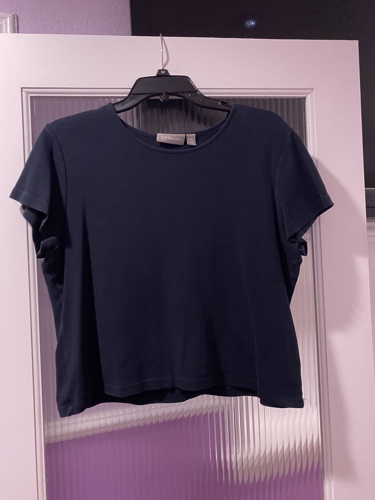 black tshirt