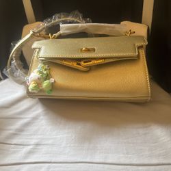 gold shoulder bag