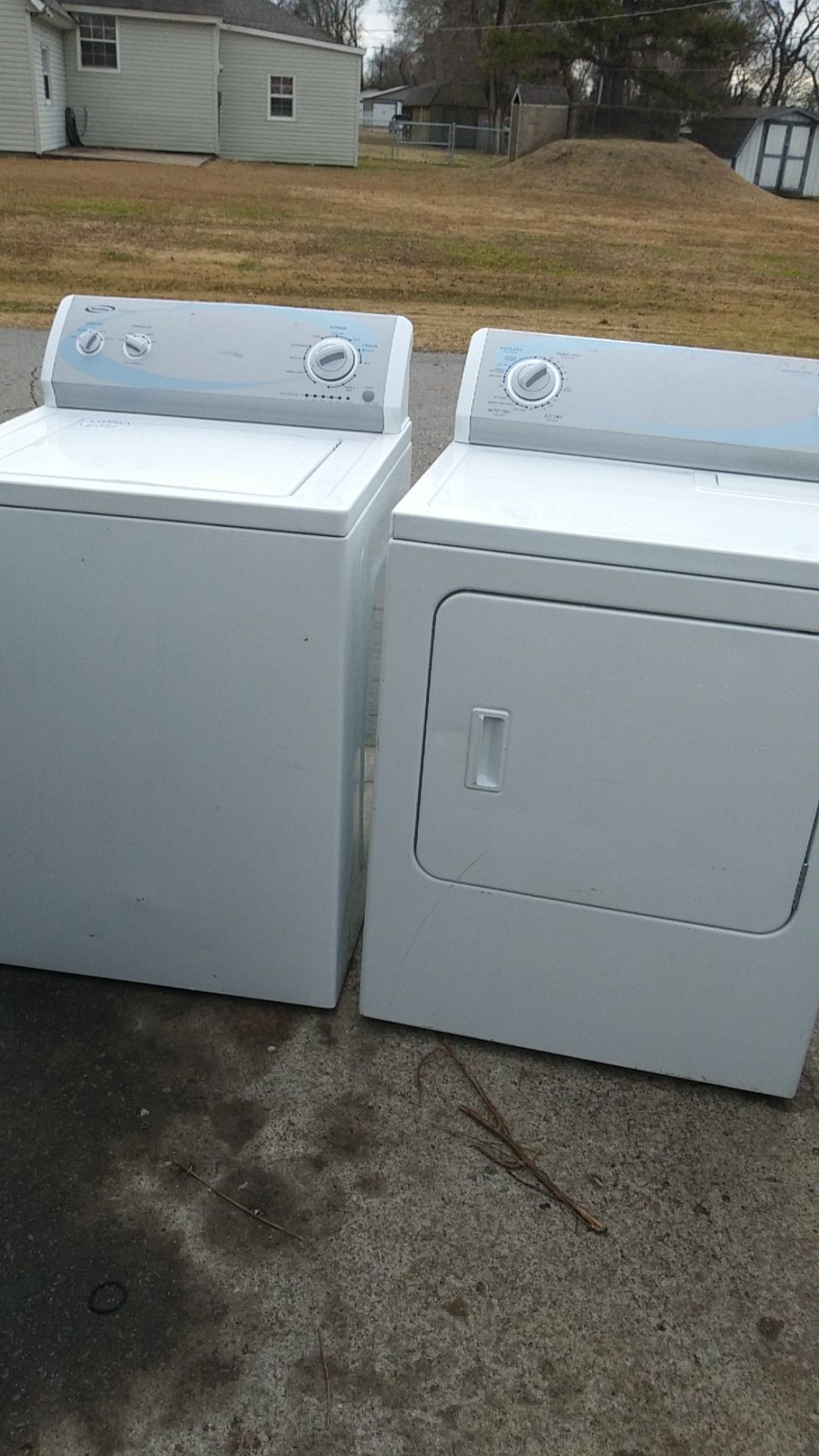Crosley washer and electric dryer mady by whrilpool for Sale in Tulsa ...