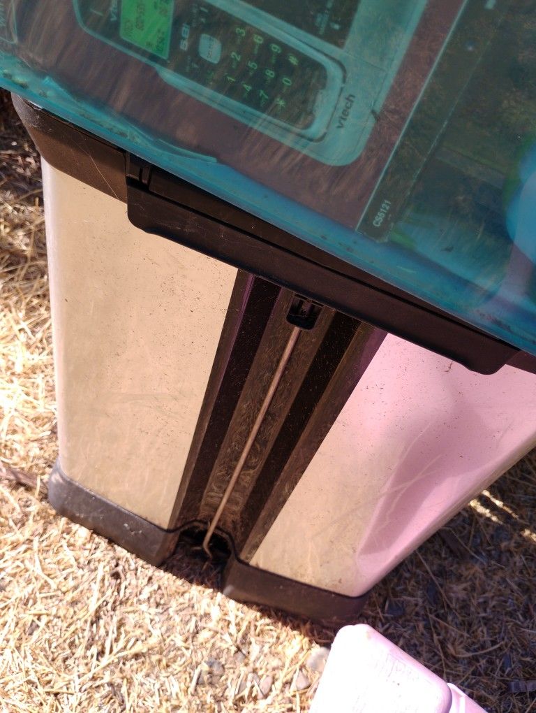 Trashcan For Kitchen