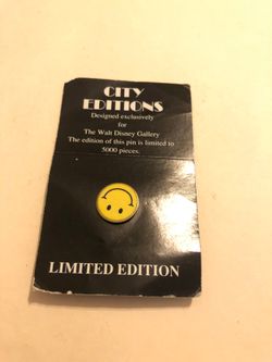Disney pin limited edition