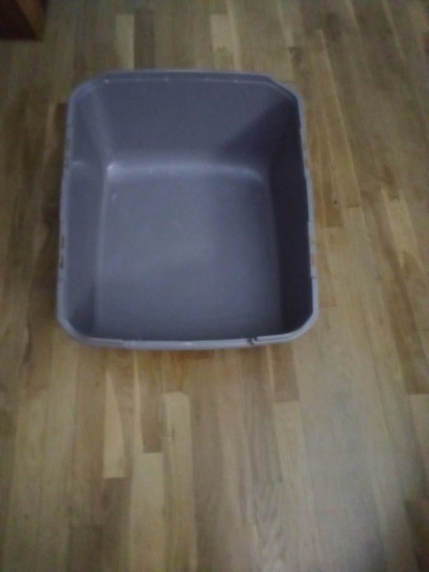 Free Extra Large Cat Litter Box