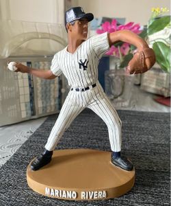 Mariano Rivera New York Yankees Figurine