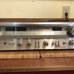 Pioneer SX-780 Receiver - Needs repair, Great cosmetic, very clean inside and out