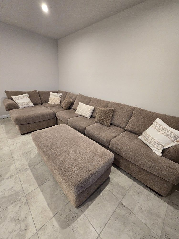 Sectional Couch