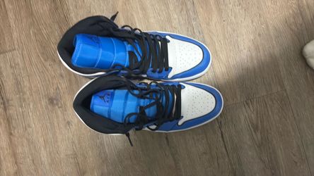 Shoe