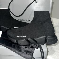 Black Balenciaga Speed 2.0 