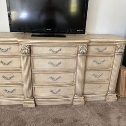 Gorgeous Fancy Dresser With Huge Mirror White Washed Dresser 