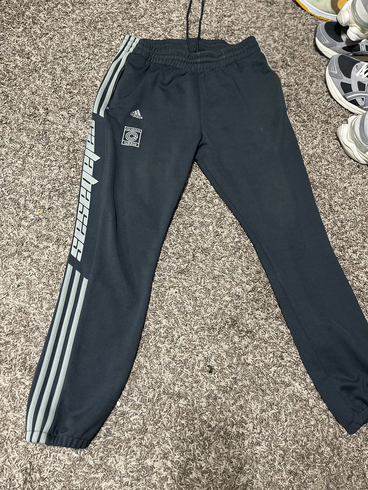 adidas gazelle silver green womens RESORT ADIDAS BALATA BTC II PULLOVER BLACK  Resort Sportswear