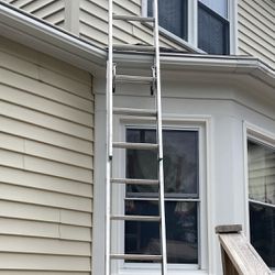 Extension Ladder 