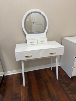Vanity set