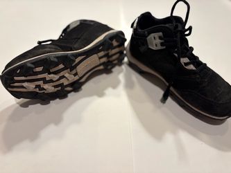 Riddell Football Cleats Kids Size 2 Black