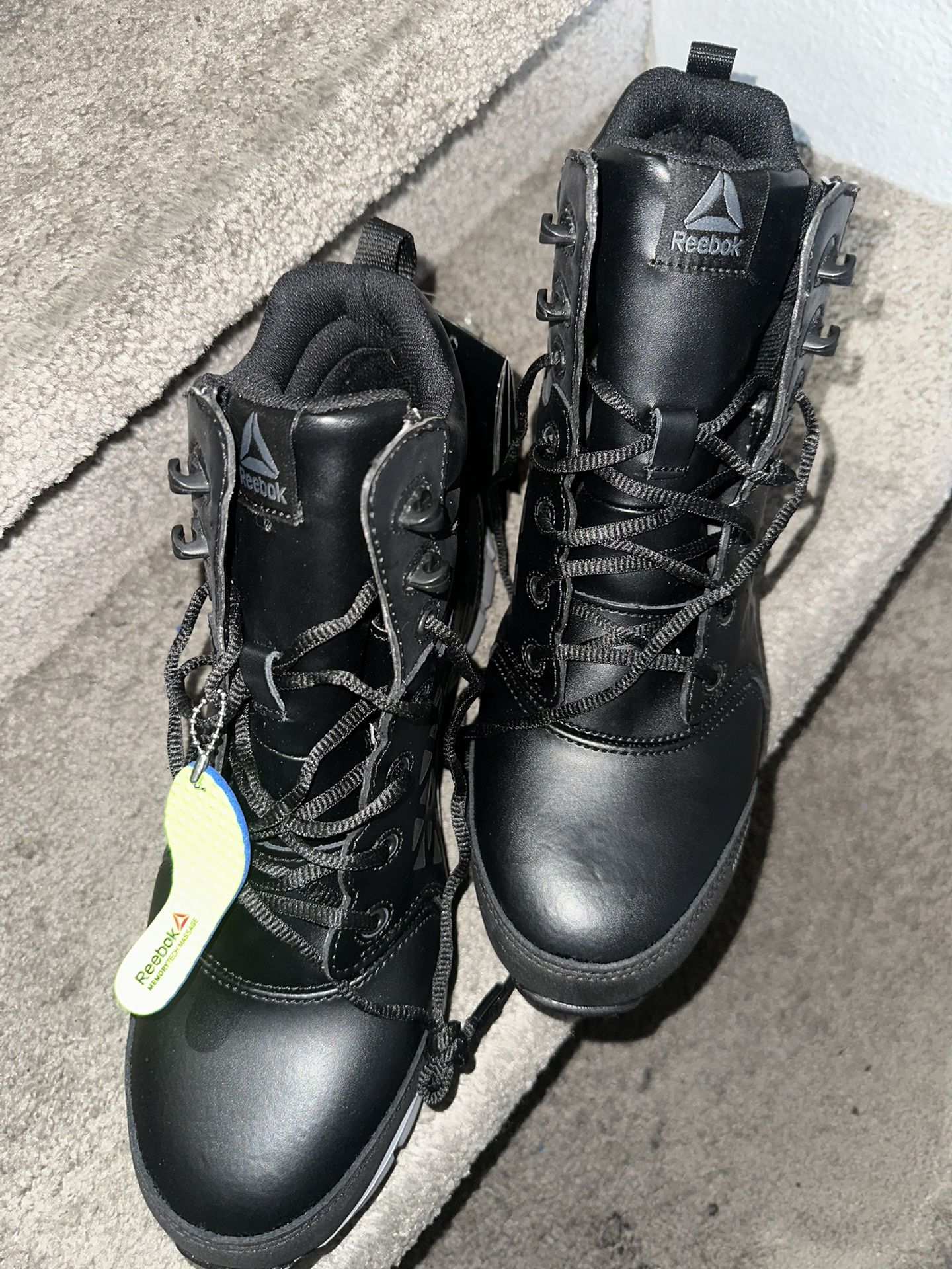 REEBOK STEEL TOE SHOES