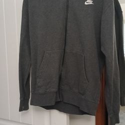 Nike Large Sweatshirt $10