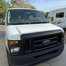 2009 Ford E-250